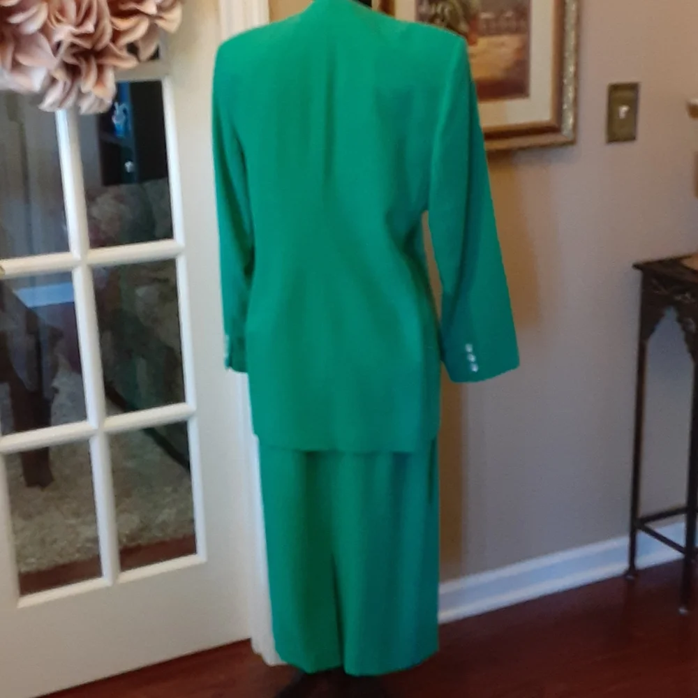 Oleg Cassini jade green double breasted suit pencil skirt lined size 14 …EUC